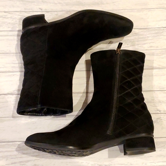 Aquatalia | Lilli Quilted Black Suede Boot | Sz 7 - Picture 2 of 14